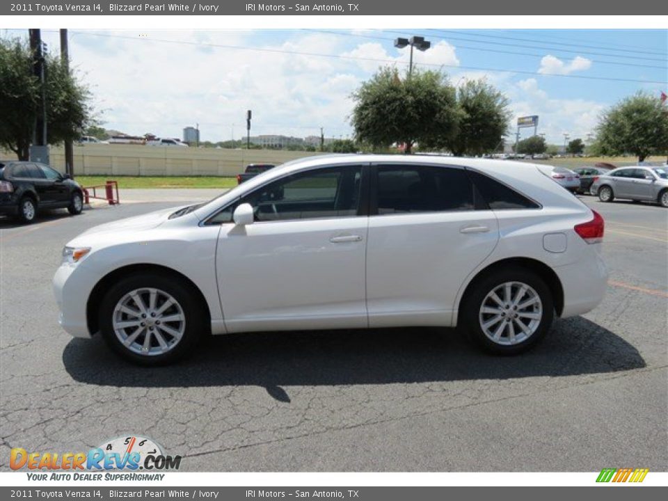 2011 Toyota Venza I4 Blizzard Pearl White / Ivory Photo #4