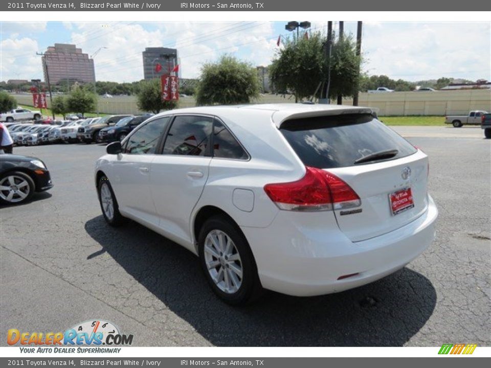 2011 Toyota Venza I4 Blizzard Pearl White / Ivory Photo #5