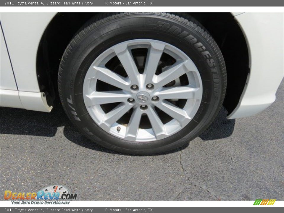 2011 Toyota Venza I4 Blizzard Pearl White / Ivory Photo #9