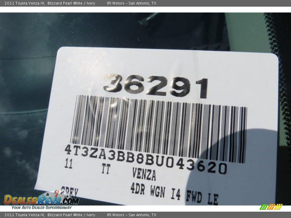 2011 Toyota Venza I4 Blizzard Pearl White / Ivory Photo #19