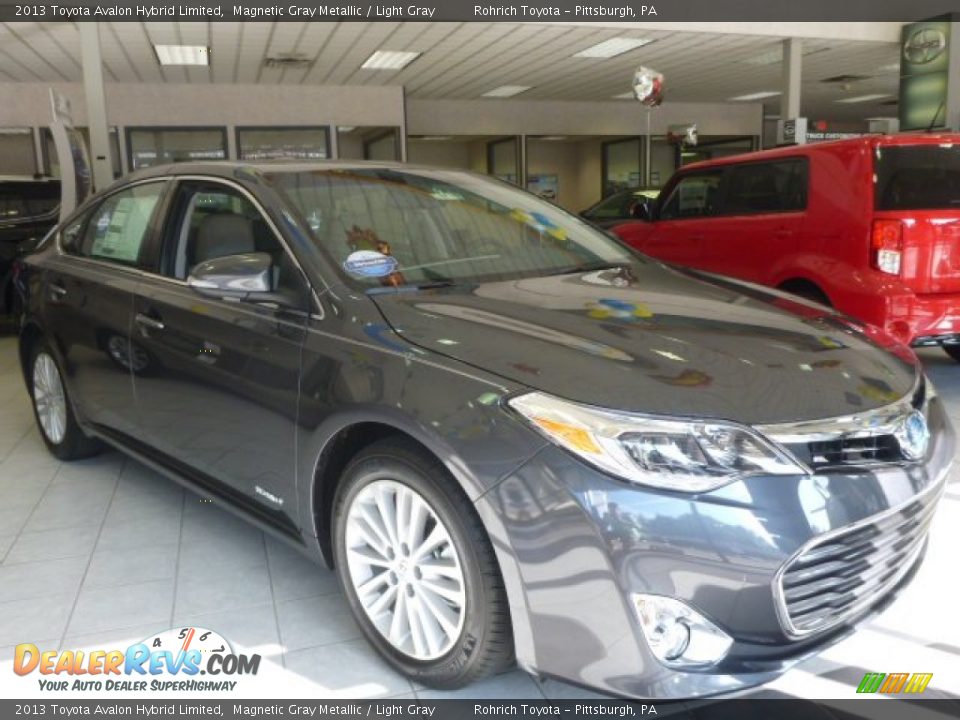 2013 Toyota Avalon Hybrid Limited Magnetic Gray Metallic / Light Gray Photo #1