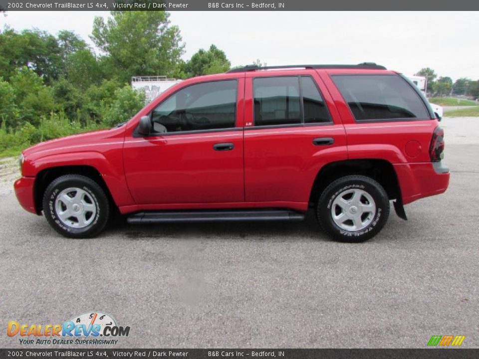 2002 Chevrolet TrailBlazer LS 4x4 Victory Red / Dark Pewter Photo #1