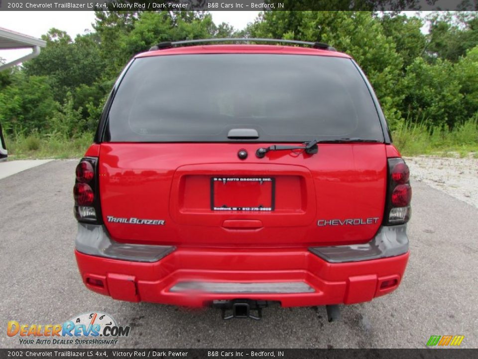 2002 Chevrolet TrailBlazer LS 4x4 Victory Red / Dark Pewter Photo #4