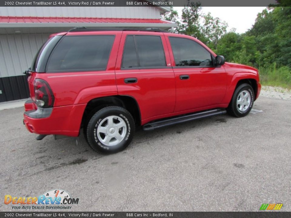 2002 Chevrolet TrailBlazer LS 4x4 Victory Red / Dark Pewter Photo #6
