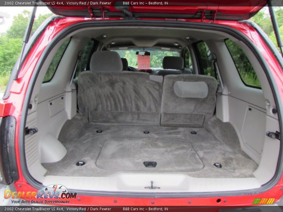 2002 Chevrolet TrailBlazer LS 4x4 Victory Red / Dark Pewter Photo #13