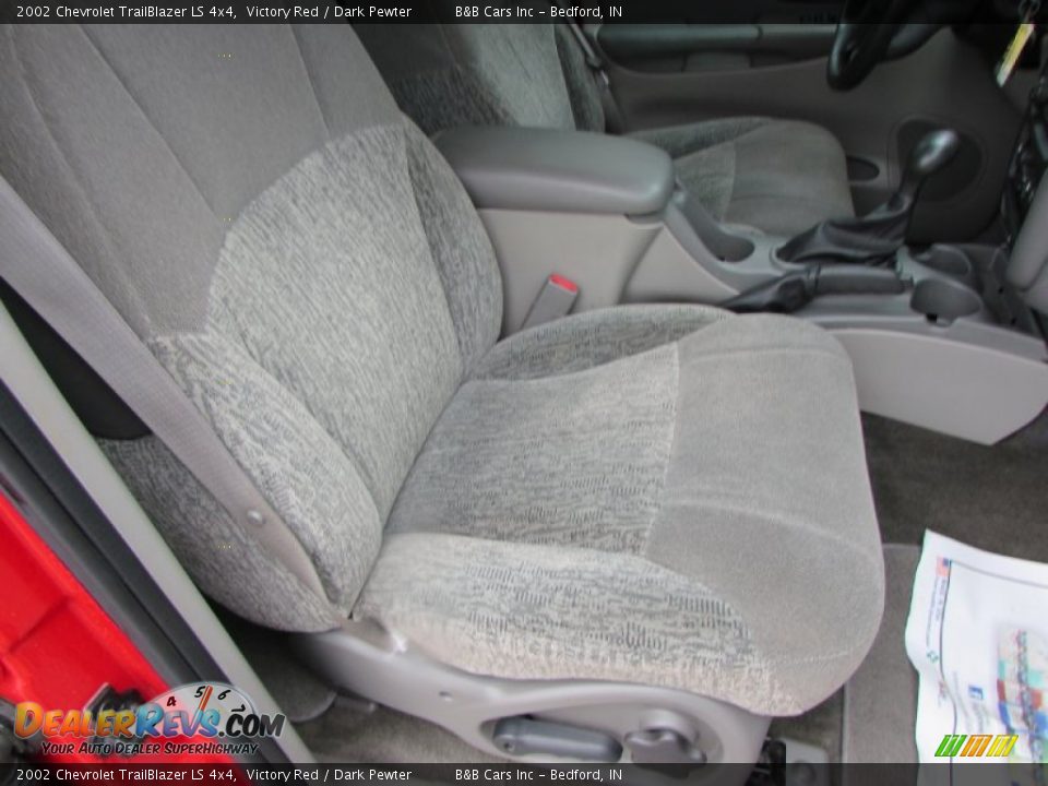 2002 Chevrolet TrailBlazer LS 4x4 Victory Red / Dark Pewter Photo #22