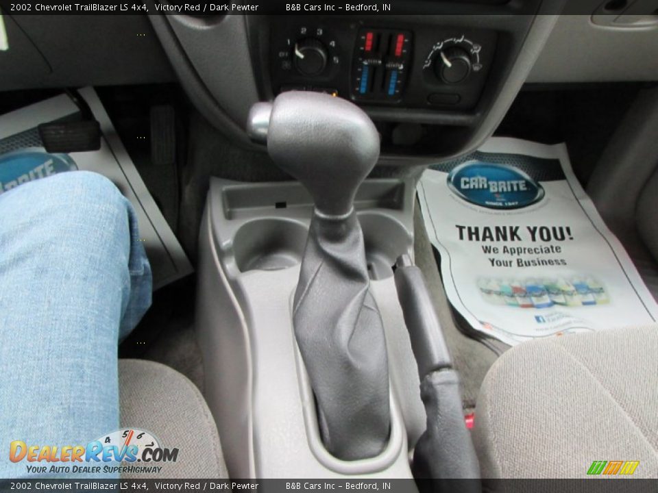 2002 Chevrolet TrailBlazer LS 4x4 Victory Red / Dark Pewter Photo #33