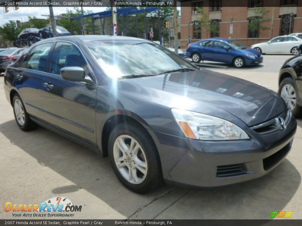 2007 Honda Accord SE Sedan Graphite Pearl / Gray Photo #3