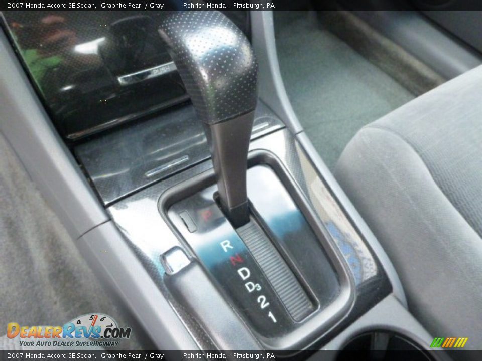 2007 Honda Accord SE Sedan Graphite Pearl / Gray Photo #21
