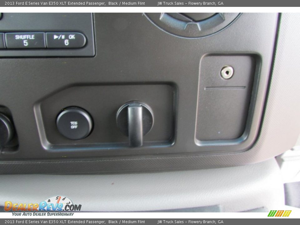 2013 Ford E Series Van E350 XLT Extended Passenger Black / Medium Flint Photo #33