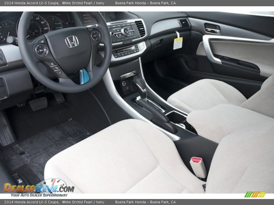 2014 Honda Accord LX-S Coupe White Orchid Pearl / Ivory Photo #10