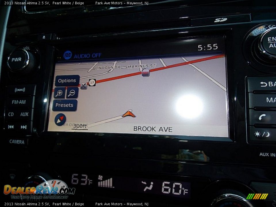 2013 Nissan Altima 2.5 SV Pearl White / Beige Photo #20