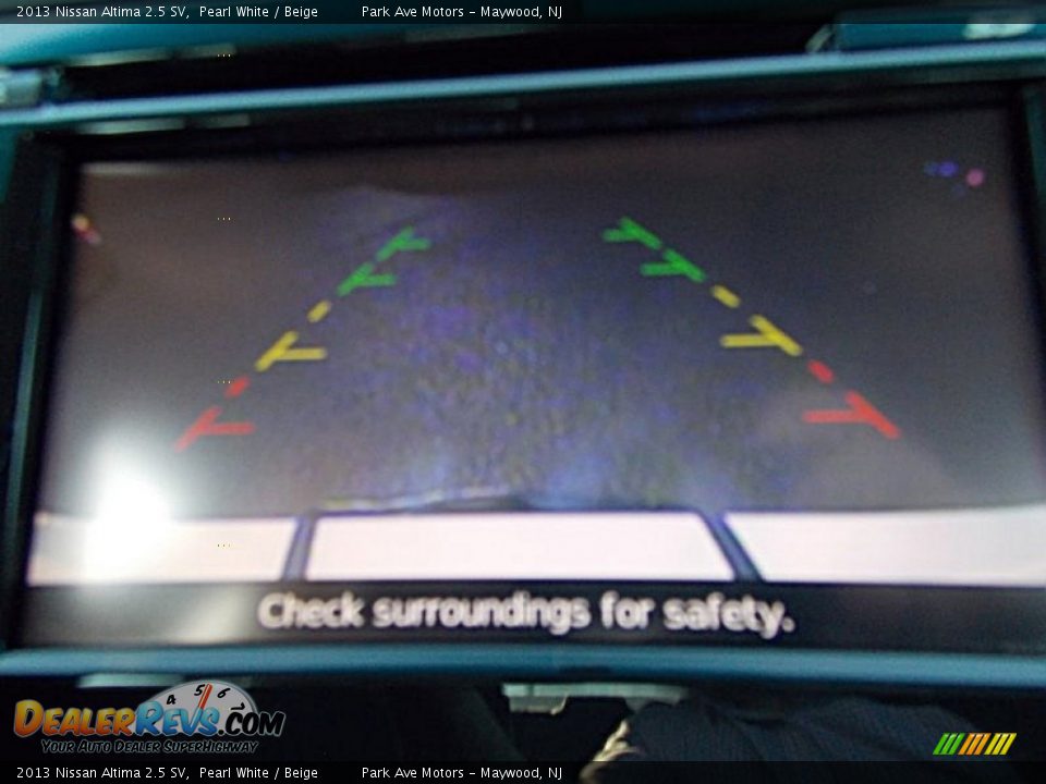 2013 Nissan Altima 2.5 SV Pearl White / Beige Photo #21