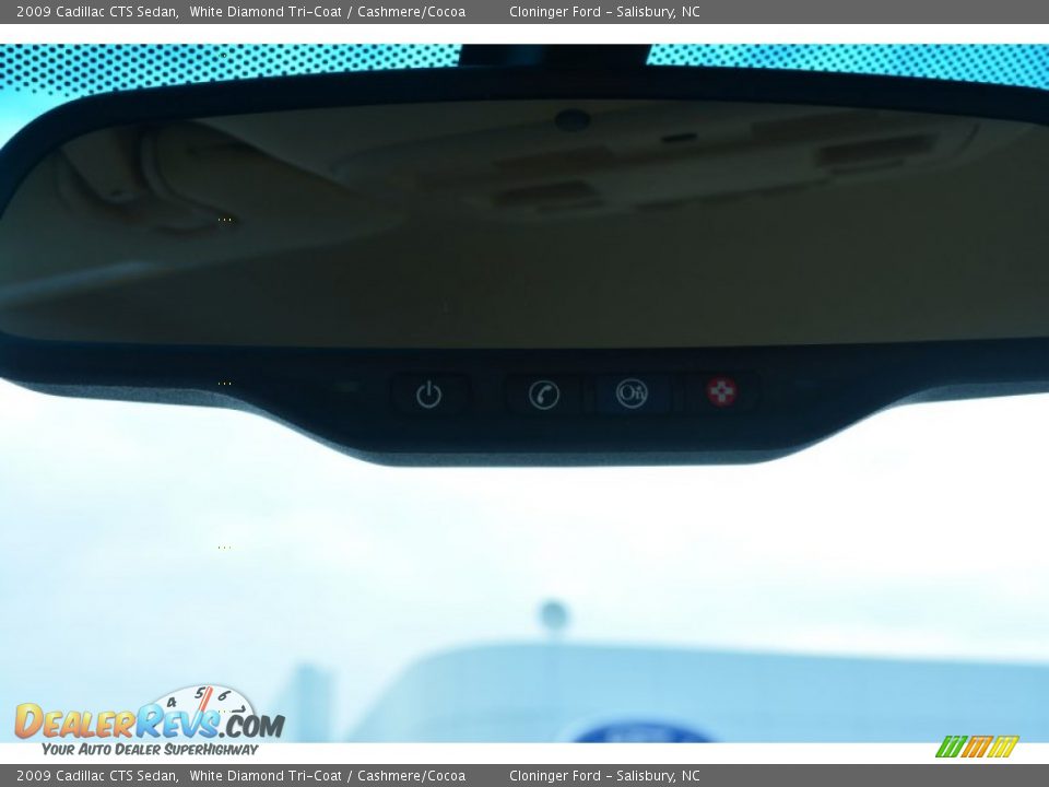 2009 Cadillac CTS Sedan White Diamond Tri-Coat / Cashmere/Cocoa Photo #20