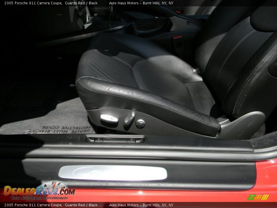 2005 Porsche 911 Carrera Coupe Guards Red / Black Photo #25