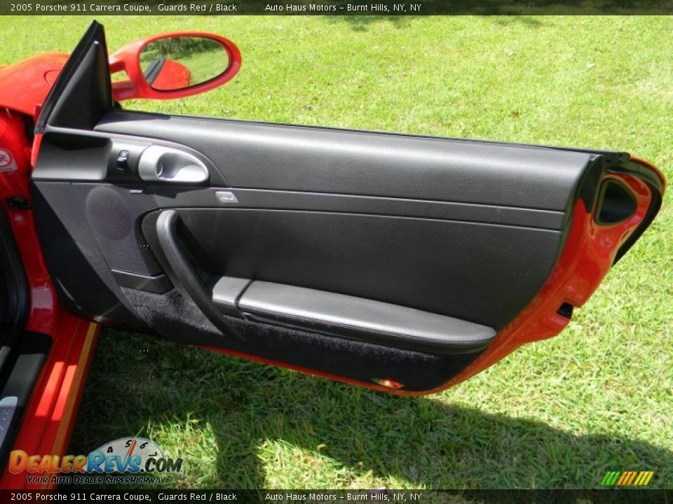 Door Panel of 2005 Porsche 911 Carrera Coupe Photo #30
