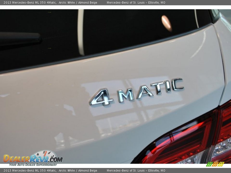 2013 Mercedes-Benz ML 350 4Matic Arctic White / Almond Beige Photo #3