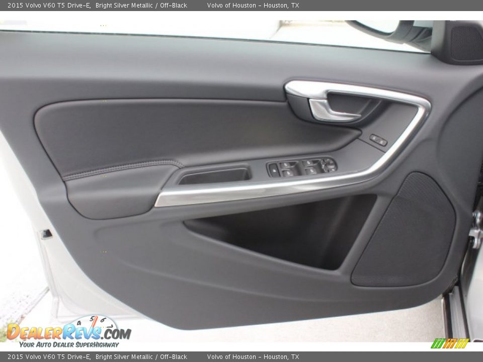 2015 Volvo V60 T5 Drive-E Bright Silver Metallic / Off-Black Photo #9