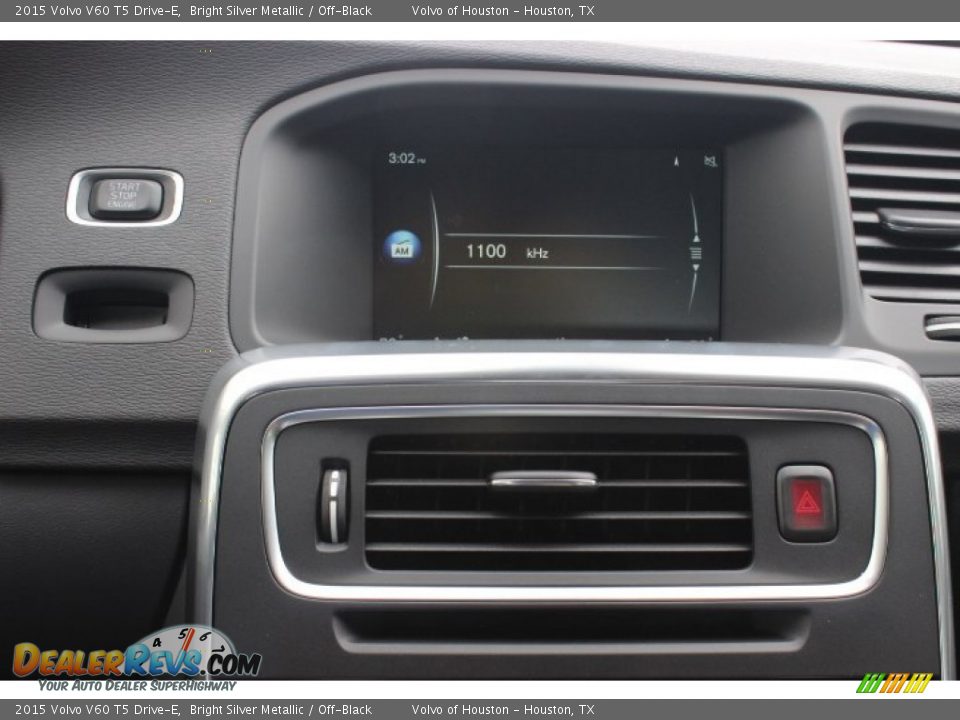 2015 Volvo V60 T5 Drive-E Bright Silver Metallic / Off-Black Photo #17