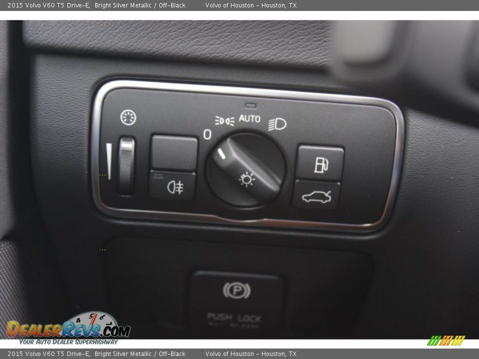 2015 Volvo V60 T5 Drive-E Bright Silver Metallic / Off-Black Photo #23