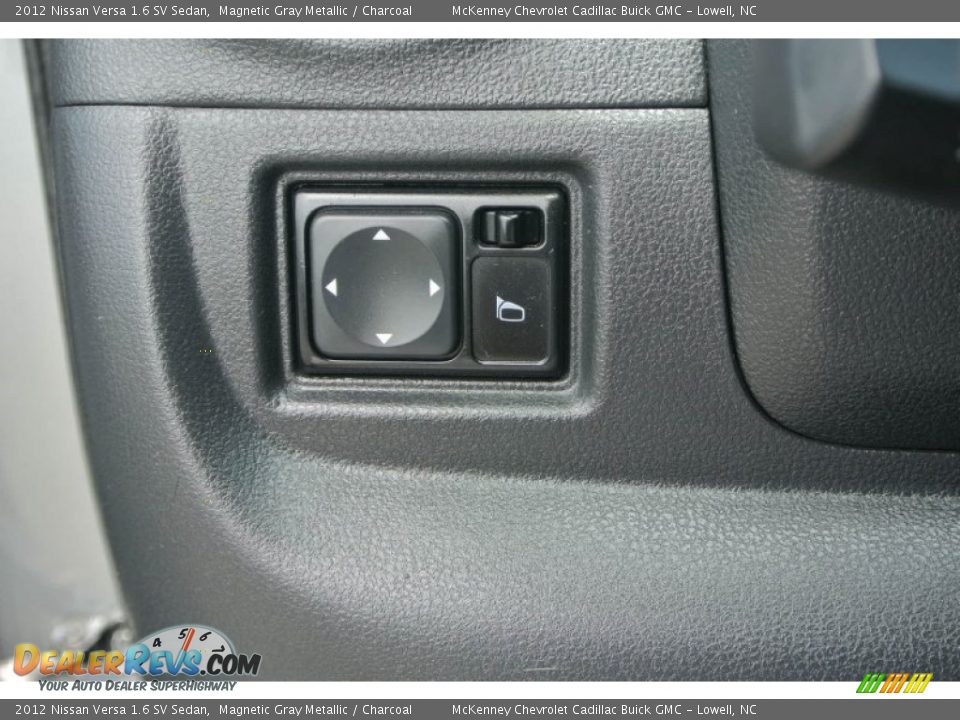 2012 Nissan Versa 1.6 SV Sedan Magnetic Gray Metallic / Charcoal Photo #12