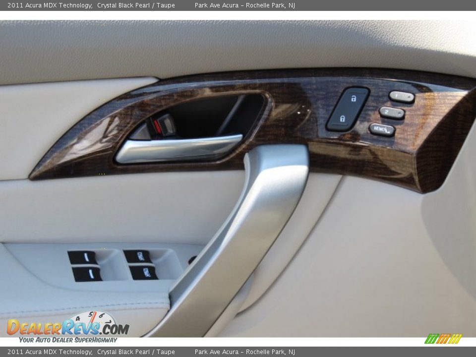 2011 Acura MDX Technology Crystal Black Pearl / Taupe Photo #10