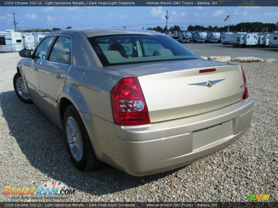 2009 Chrysler 300 LX Light Sandstone Metallic / Dark Khaki/Light Graystone Photo #19