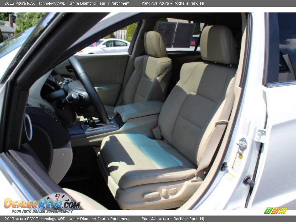 2013 Acura RDX Technology AWD White Diamond Pearl / Parchment Photo #13
