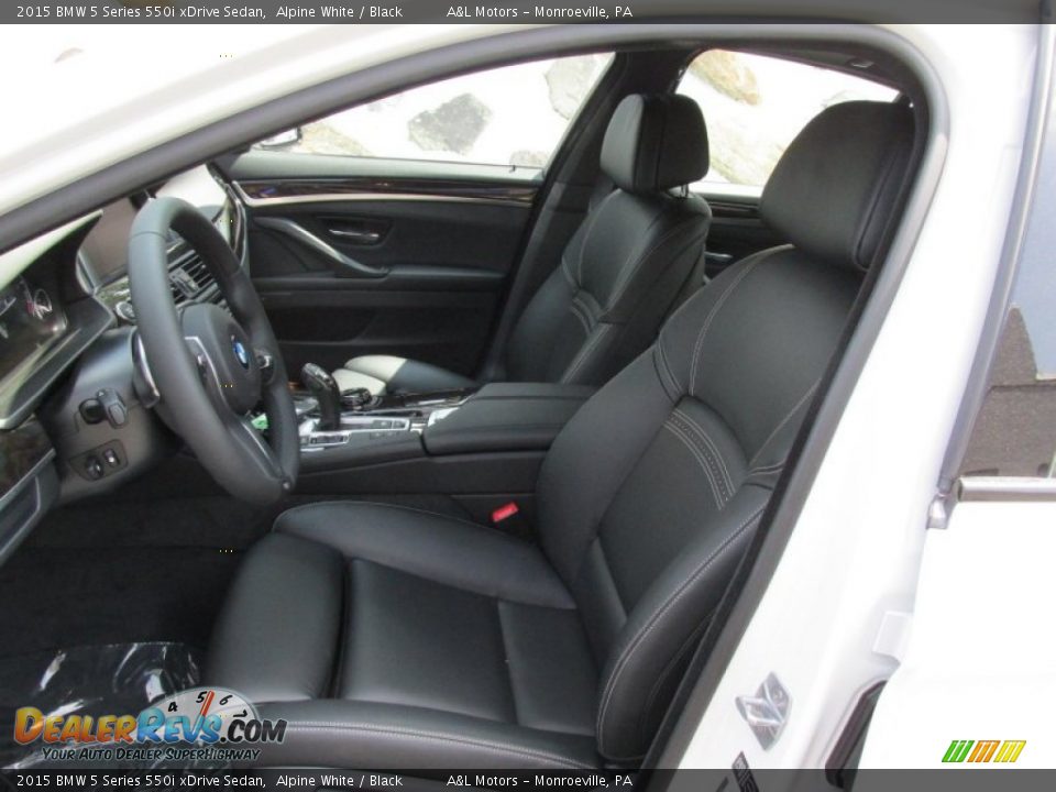 Black Interior - 2015 BMW 5 Series 550i xDrive Sedan Photo #12