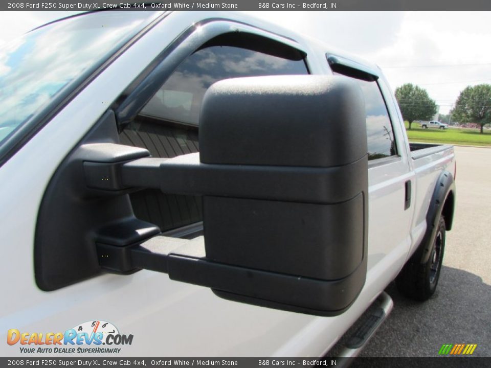 2008 Ford F250 Super Duty XL Crew Cab 4x4 Oxford White / Medium Stone Photo #12