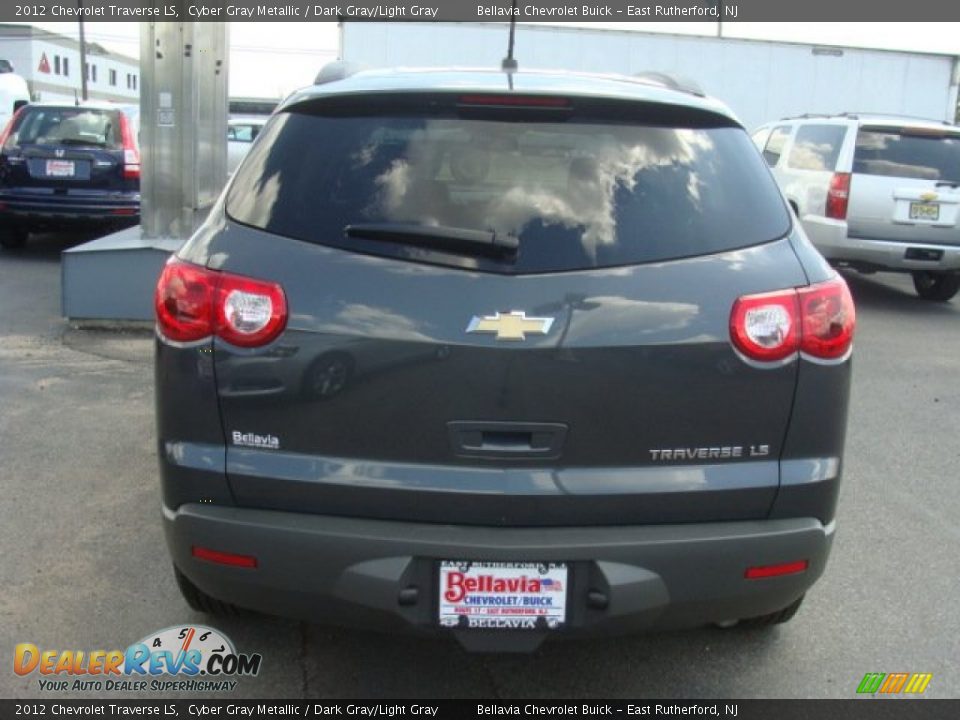 2012 Chevrolet Traverse LS Cyber Gray Metallic / Dark Gray/Light Gray Photo #5