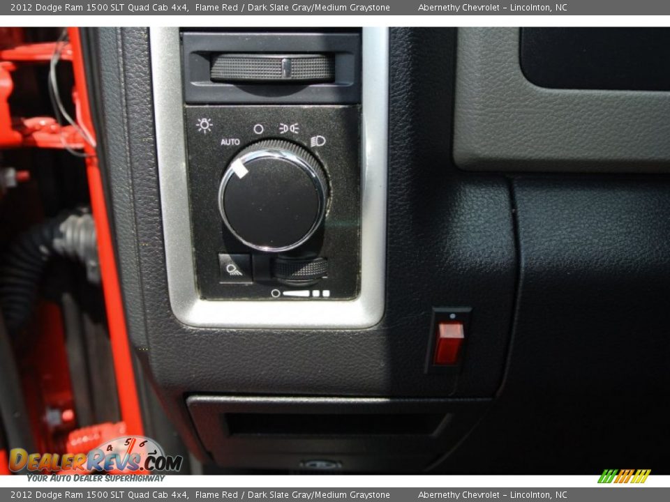 2012 Dodge Ram 1500 SLT Quad Cab 4x4 Flame Red / Dark Slate Gray/Medium Graystone Photo #10