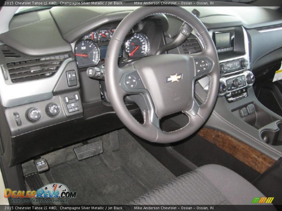 2015 Chevrolet Tahoe LS 4WD Champagne Silver Metallic / Jet Black Photo #6