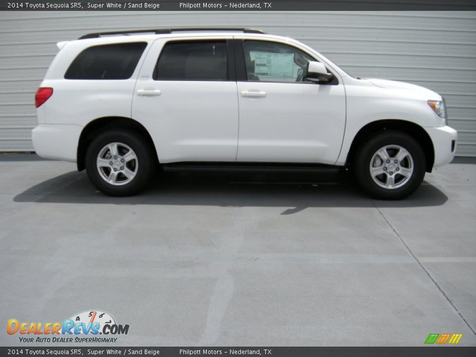 2014 Toyota Sequoia SR5 Super White / Sand Beige Photo #3
