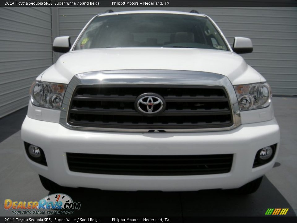 2014 Toyota Sequoia SR5 Super White / Sand Beige Photo #8