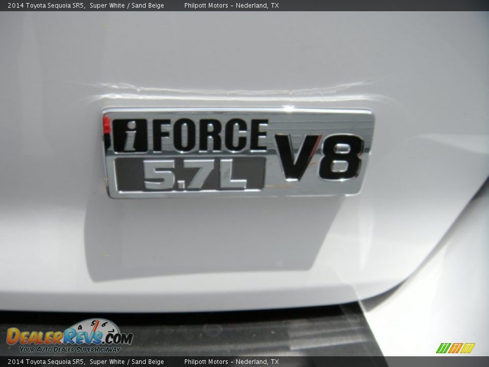 2014 Toyota Sequoia SR5 Super White / Sand Beige Photo #17