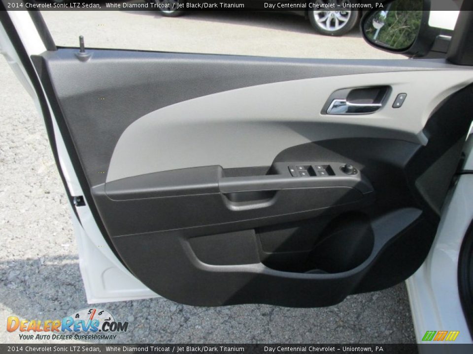 2014 Chevrolet Sonic LTZ Sedan White Diamond Tricoat / Jet Black/Dark Titanium Photo #11