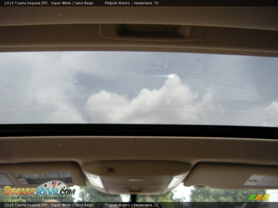 2014 Toyota Sequoia SR5 Super White / Sand Beige Photo #31
