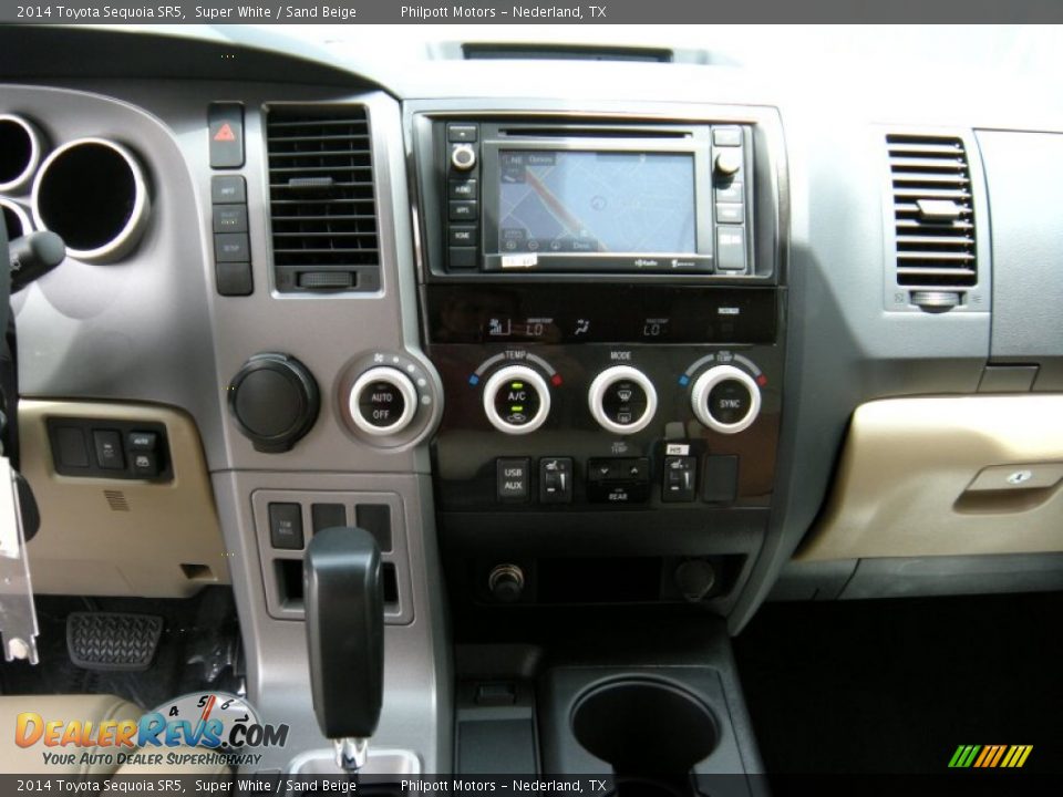 2014 Toyota Sequoia SR5 Super White / Sand Beige Photo #33