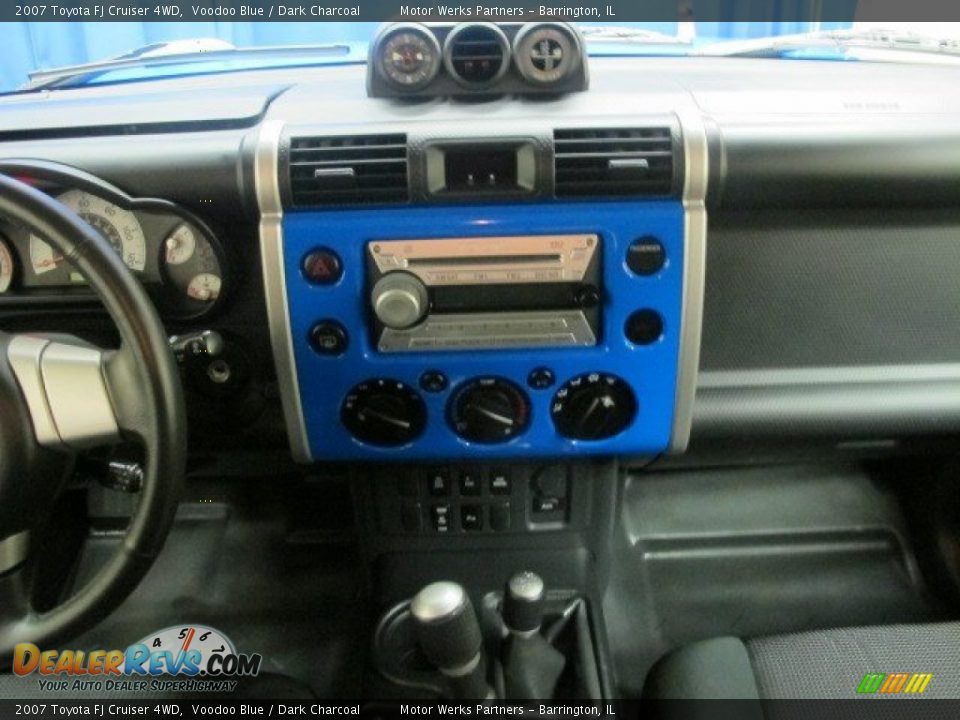 2007 Toyota FJ Cruiser 4WD Voodoo Blue / Dark Charcoal Photo #30