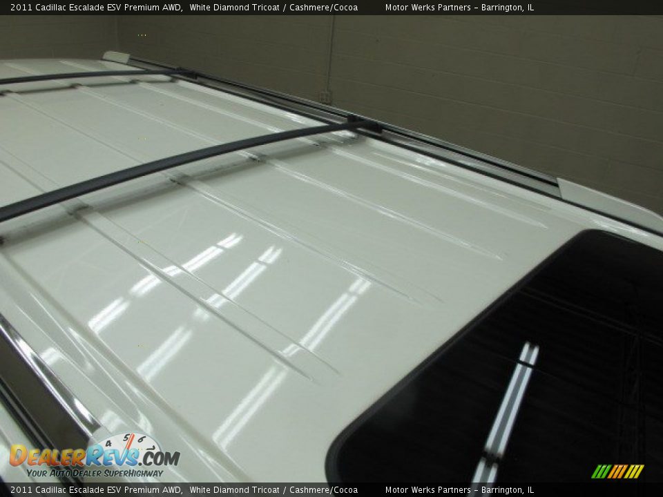 2011 Cadillac Escalade ESV Premium AWD White Diamond Tricoat / Cashmere/Cocoa Photo #10