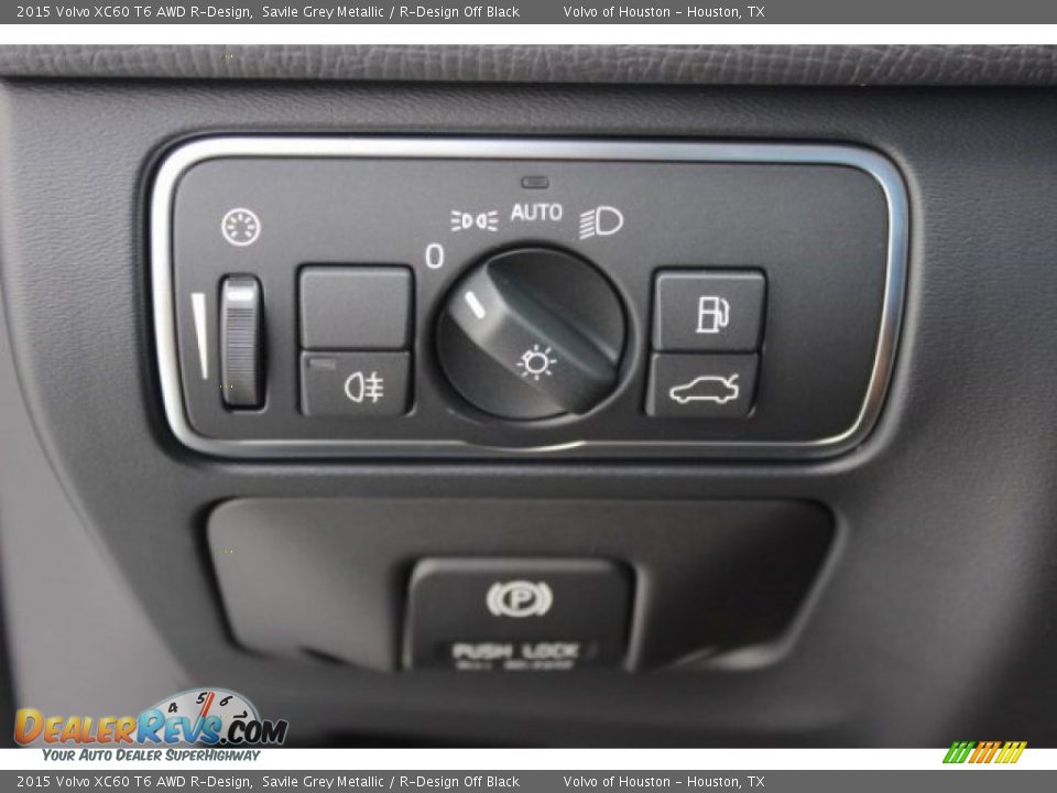 Controls of 2015 Volvo XC60 T6 AWD R-Design Photo #21