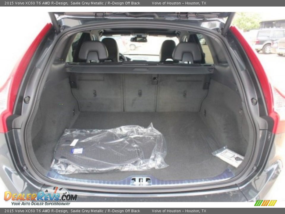 2015 Volvo XC60 T6 AWD R-Design Trunk Photo #27