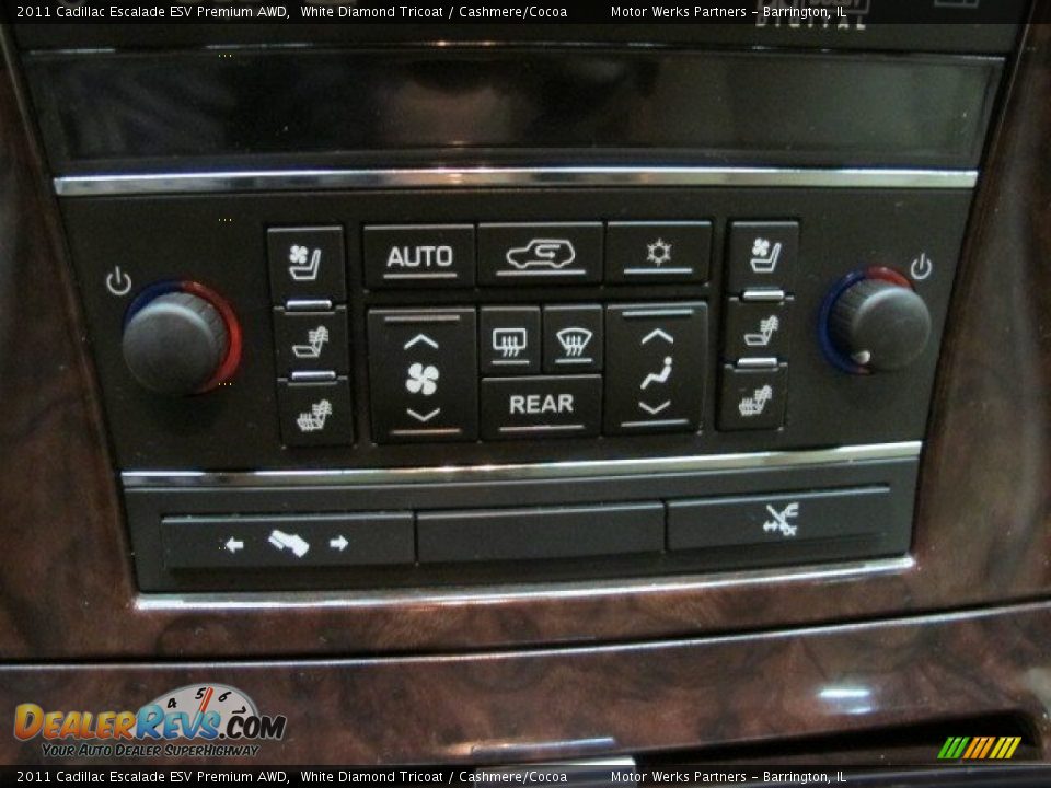 2011 Cadillac Escalade ESV Premium AWD White Diamond Tricoat / Cashmere/Cocoa Photo #31