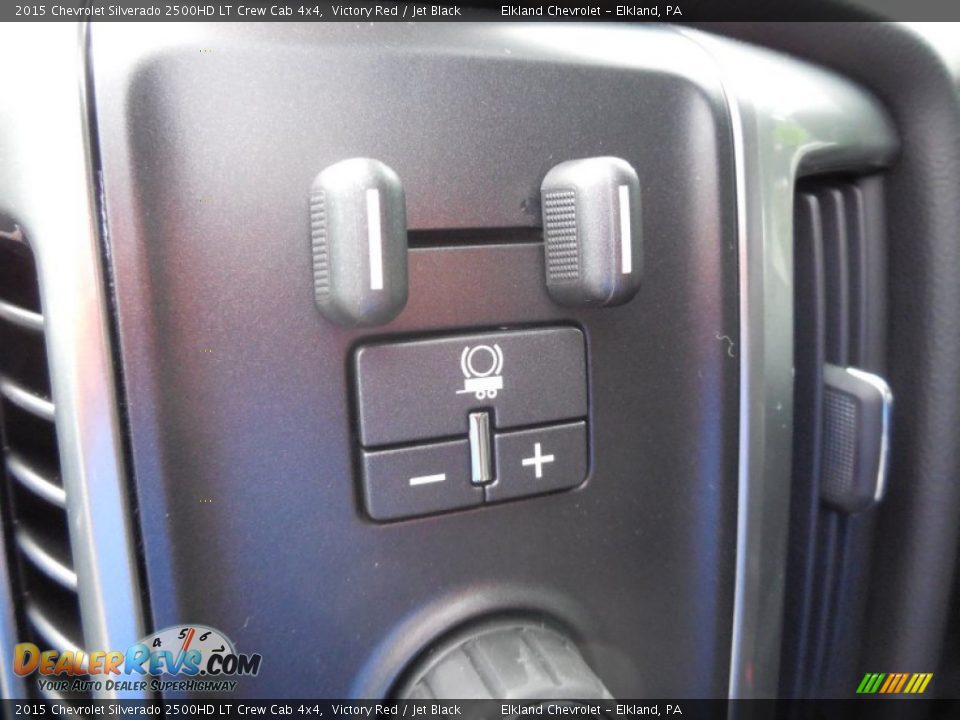 2015 Chevrolet Silverado 2500HD LT Crew Cab 4x4 Victory Red / Jet Black Photo #33