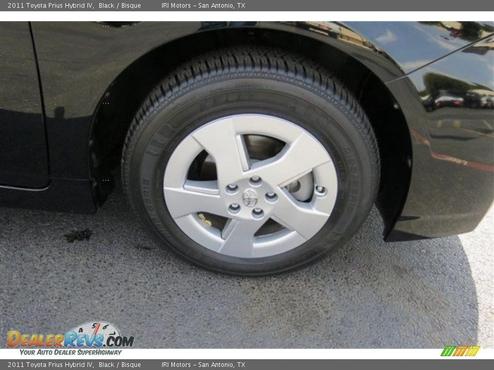 2011 Toyota Prius Hybrid IV Black / Bisque Photo #9