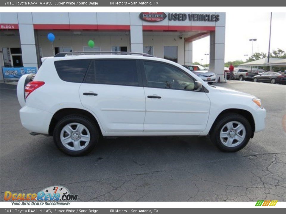 2011 Toyota RAV4 I4 4WD Super White / Sand Beige Photo #8