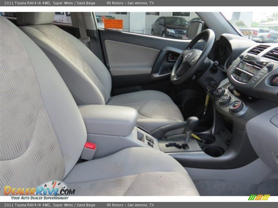 2011 Toyota RAV4 I4 4WD Super White / Sand Beige Photo #13