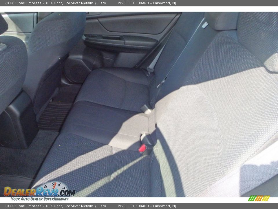 2014 Subaru Impreza 2.0i 4 Door Ice Silver Metallic / Black Photo #11