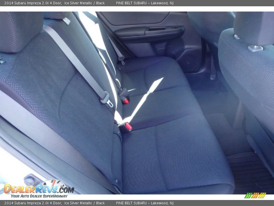 2014 Subaru Impreza 2.0i 4 Door Ice Silver Metallic / Black Photo #12